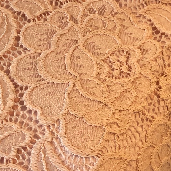 Pale Pink Floral Dress Size: 6 Ivanka Trump - Picture 7 of 13